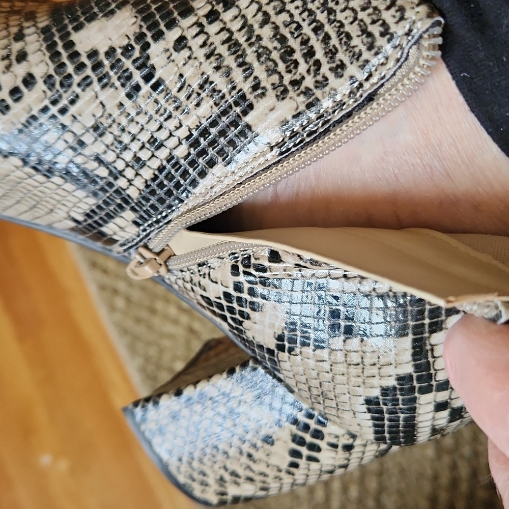Python booties - Picture 5 of 10